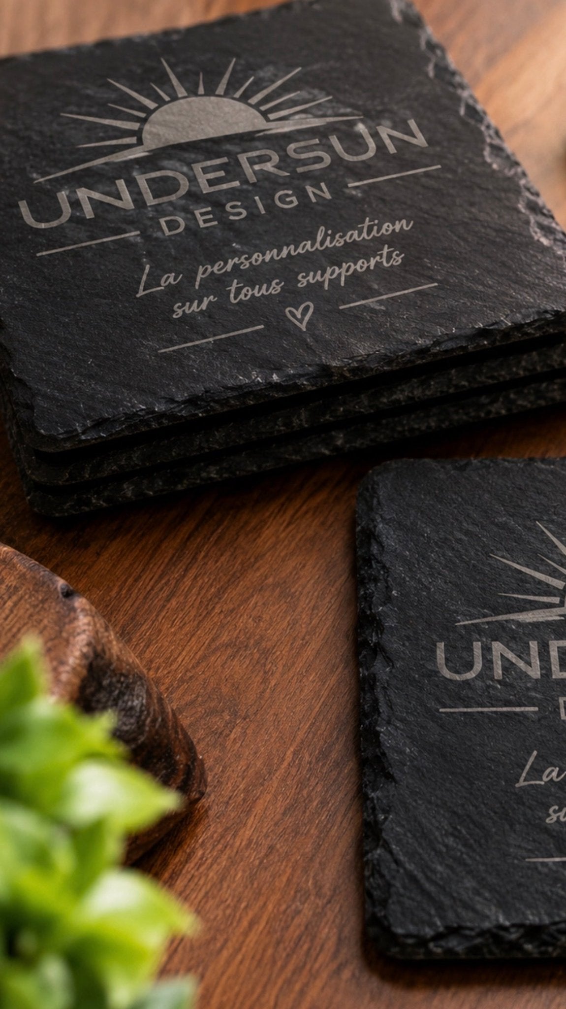 Sous-verres en ardoise – Personnalisation par gravure laser - Undersun Design